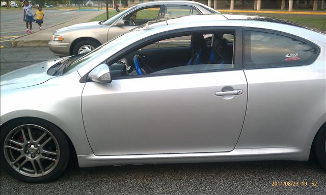 Scion tC 2006 photo 1