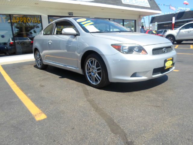 Scion tC 2006 photo 3