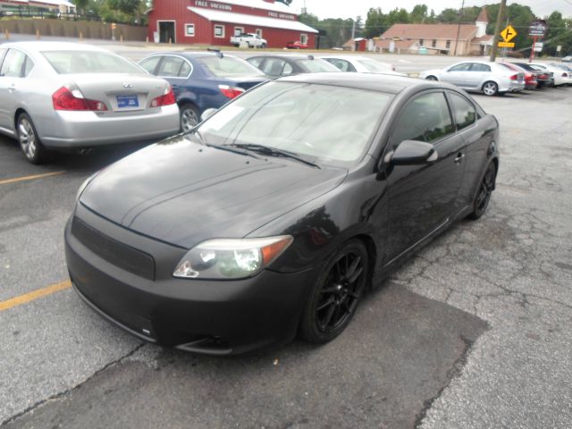 Scion tC 2006 photo 3