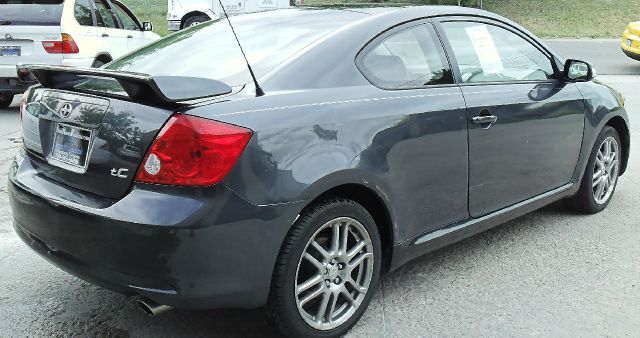 Scion tC 2006 photo 15