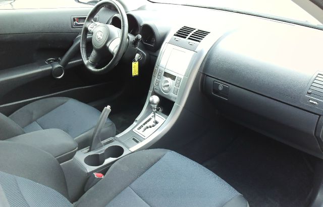 Scion tC 2006 photo 8