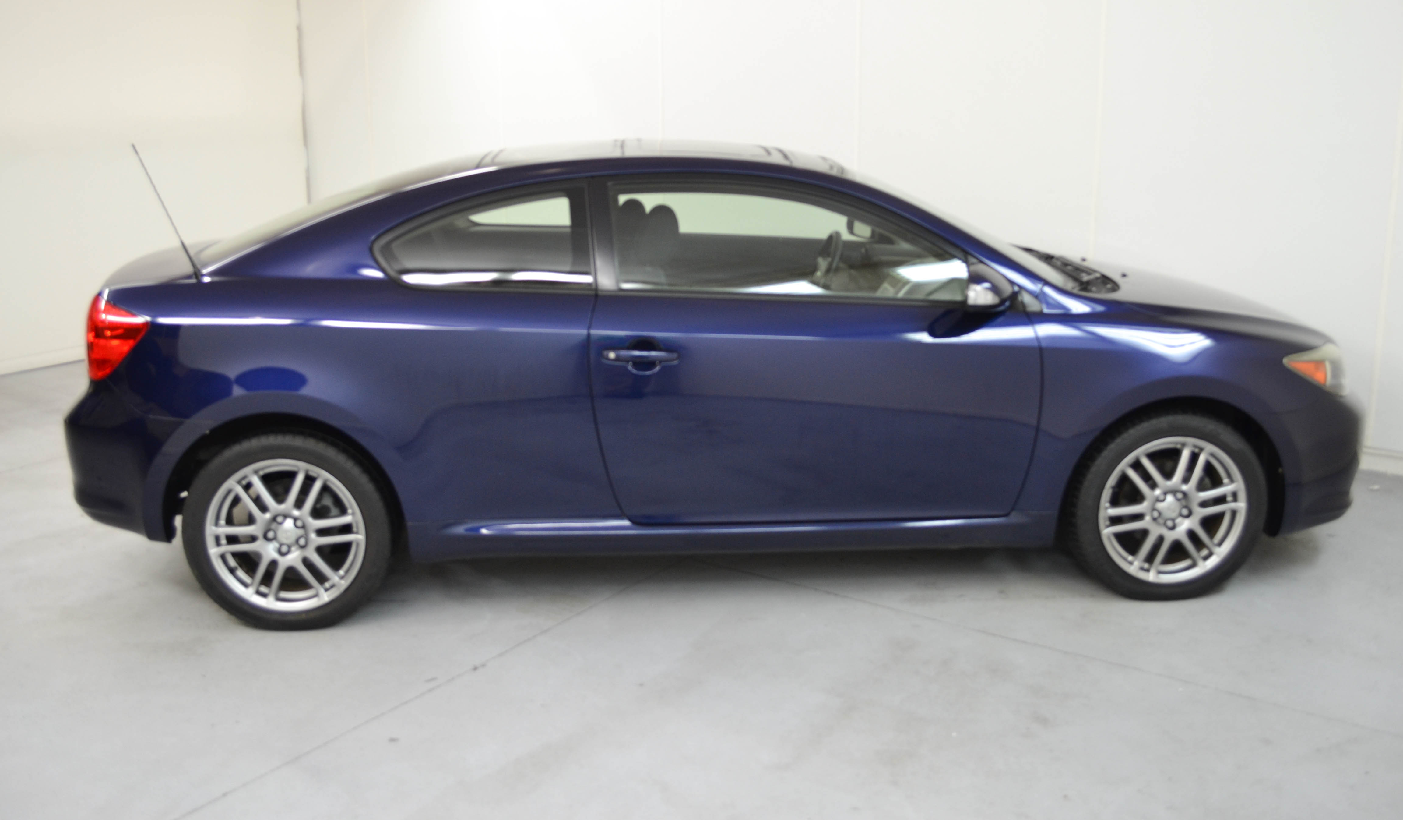 Scion tC 2006 photo 4