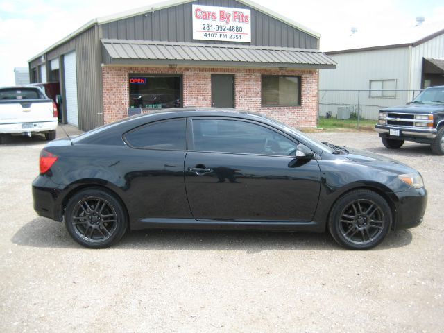 Scion tC 2006 photo 4