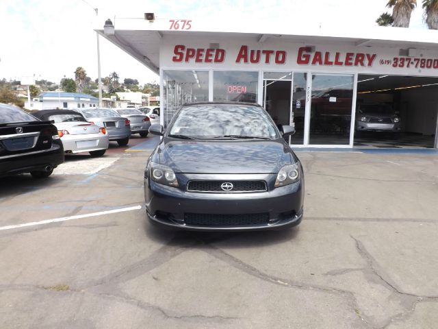 Scion tC 2006 photo 4