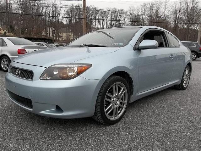 Scion tC 2006 photo 2