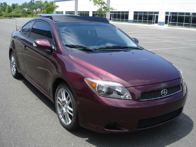 Scion tC 2007 photo 16