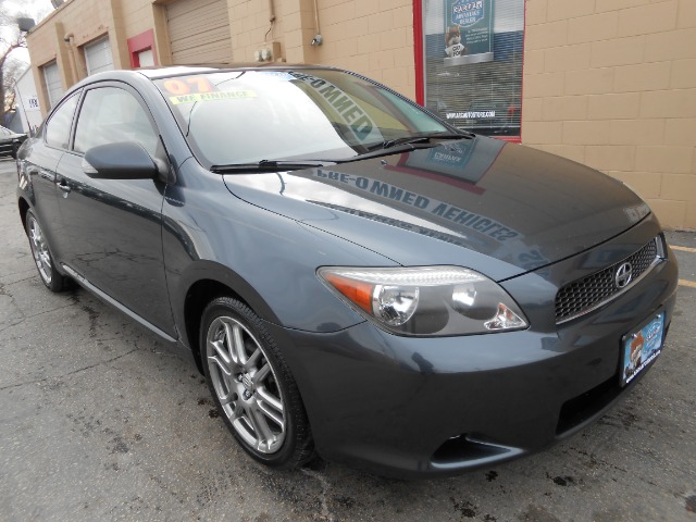 Scion tC 2007 photo 3