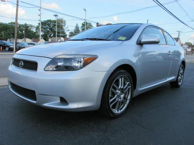 Scion tC 2007 photo 2