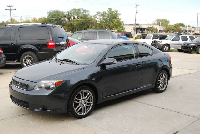 Scion tC 2007 photo 1