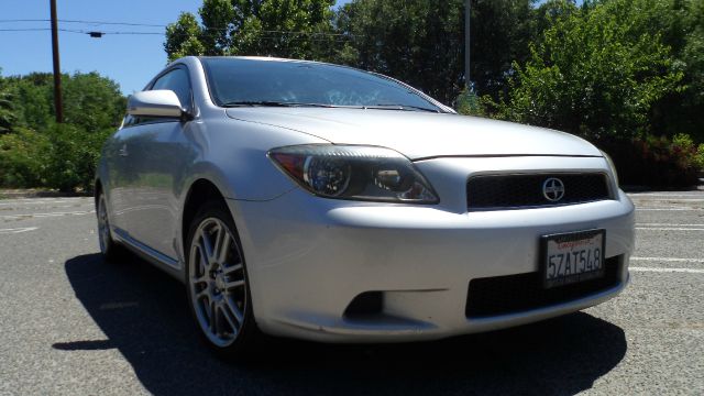 Scion tC 2007 photo 3