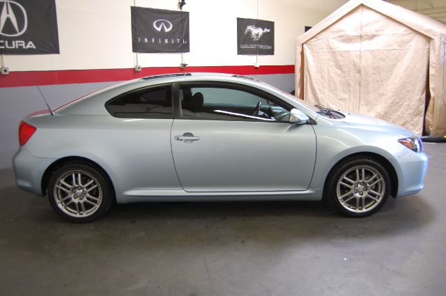 Scion tC 2007 photo 20