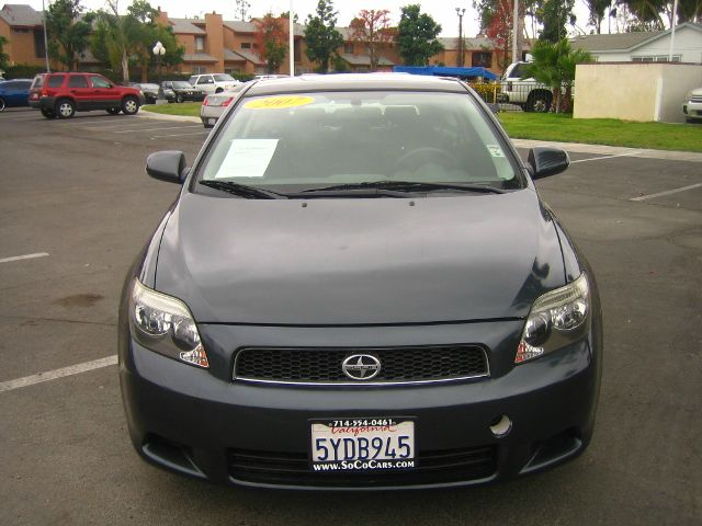 Scion tC 2007 photo 2