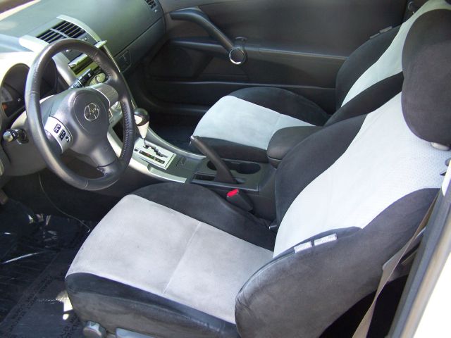 Scion tC 2007 photo 1