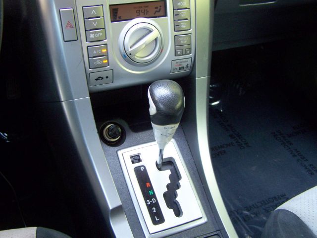 Scion tC 2007 photo 13