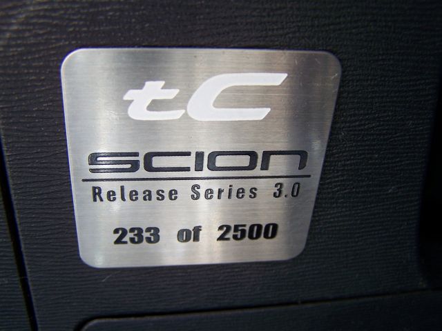 Scion tC 2007 photo 6