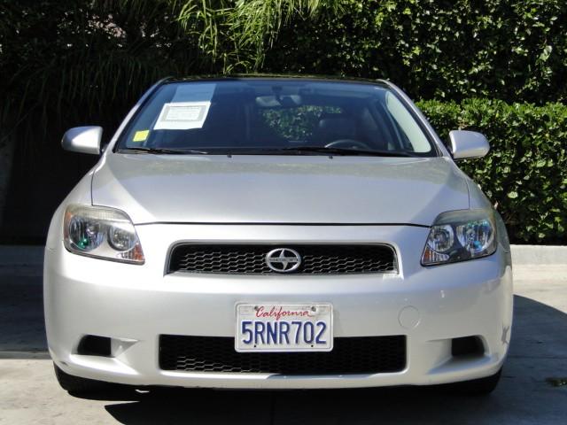 Scion tC 2007 photo 1