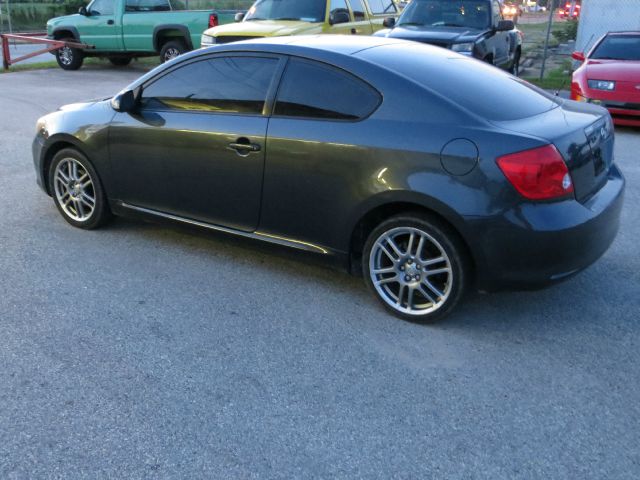 Scion tC 2007 photo 3