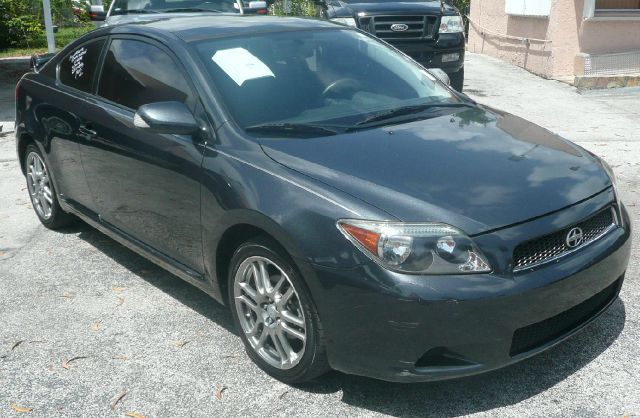 Scion tC 2007 photo 2