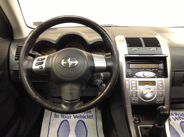 Scion tC 2007 photo 6