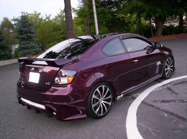 Scion tC 2007 photo 1