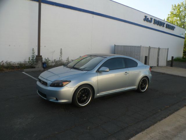 Scion tC 2007 photo 3