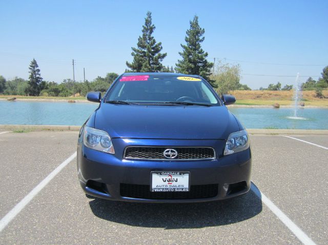 Scion tC 2007 photo 17