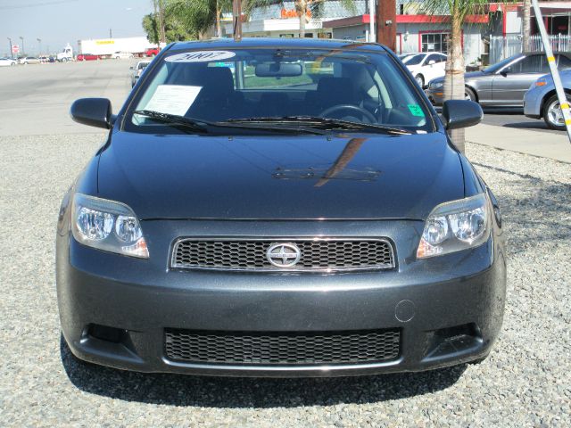 Scion tC 2007 photo 7