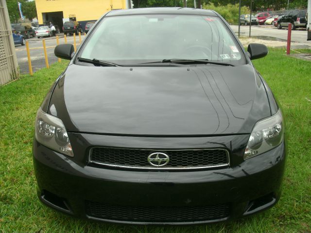 Scion tC 2007 photo 13