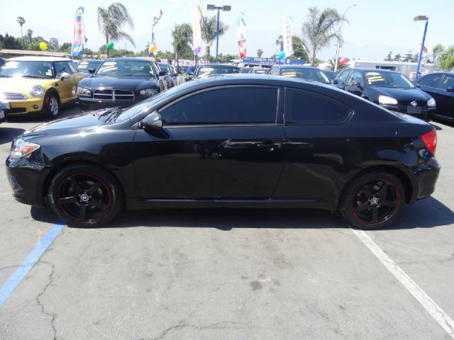 Scion tC 2007 photo 6