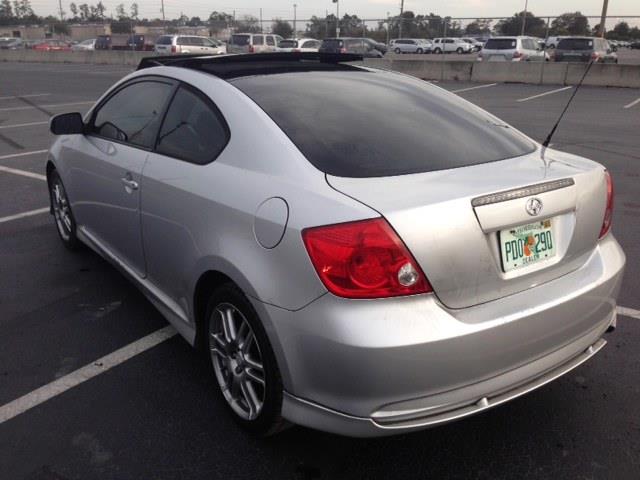 Scion tC 2007 photo 2