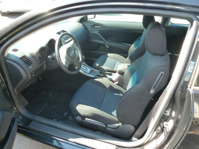 Scion tC 2007 photo 20