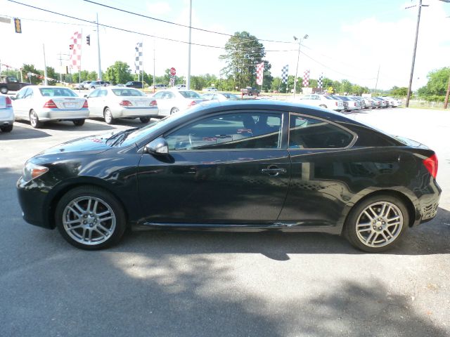 Scion tC 2007 photo 21