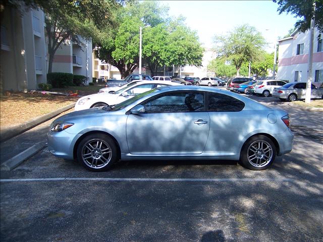 Scion tC 2007 photo 1