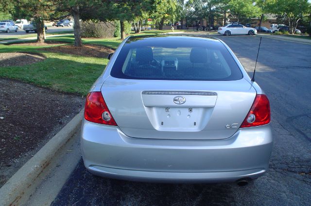 Scion tC 2007 photo 1