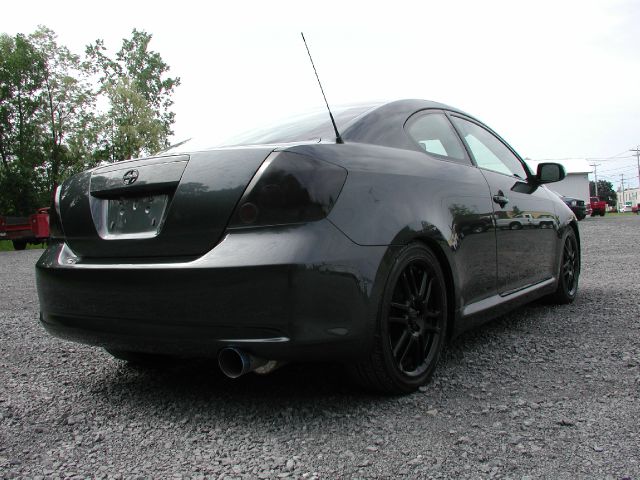 Scion tC 2008 photo 2