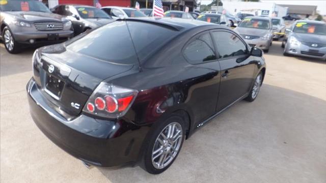 Scion tC 2008 photo 4