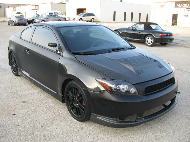 Scion tC 2008 photo 2