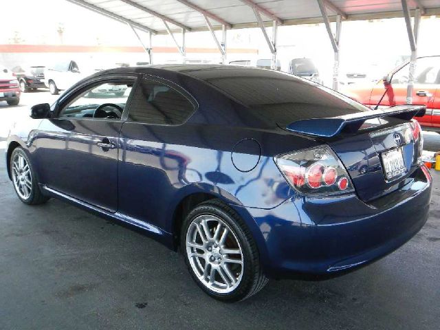 Scion tC 2008 photo 9