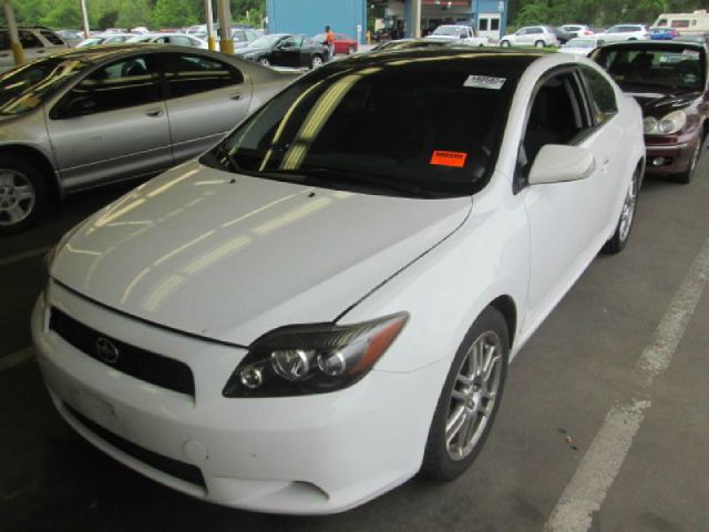 Scion tC 2008 photo 1