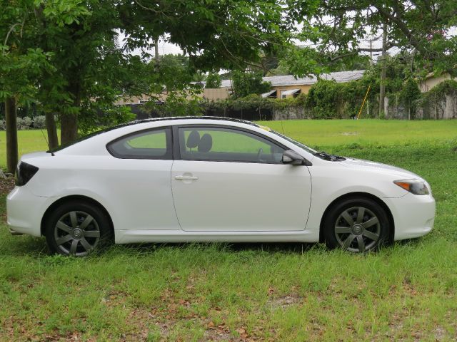 Scion tC 2008 photo 4