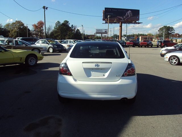 Scion tC 2008 photo 4