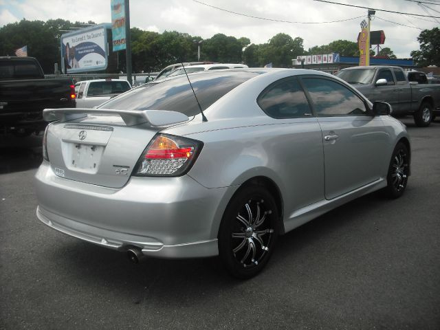 Scion tC 2008 photo 4