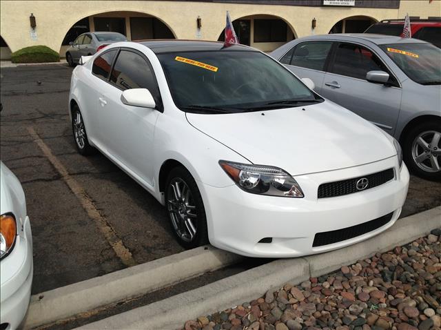 Scion tC 2008 photo 1