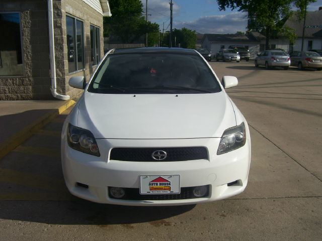 Scion tC 2008 photo 14