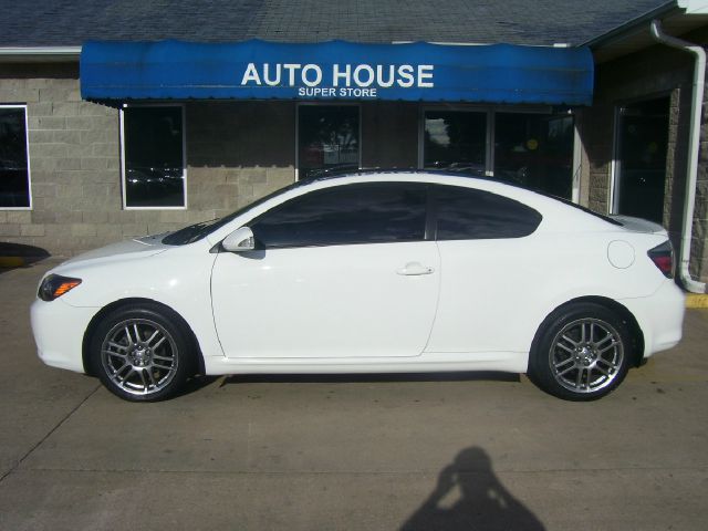 Scion tC 2008 photo 15