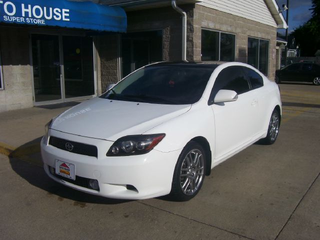 Scion tC 2008 photo 18