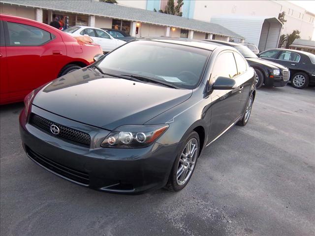 Scion tC 2009 photo 1