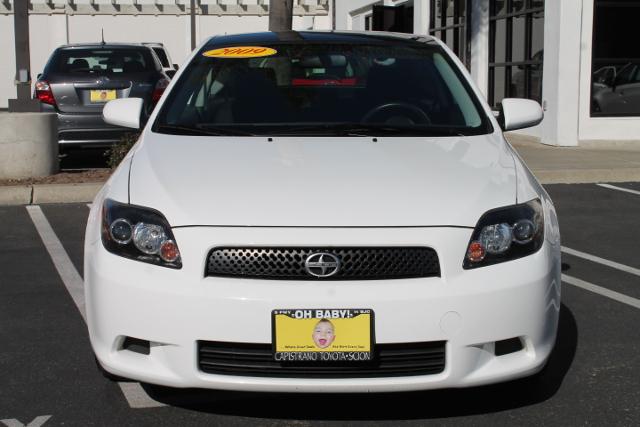 Scion tC 2009 photo 1