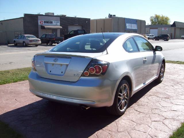 Scion tC 2009 photo 4