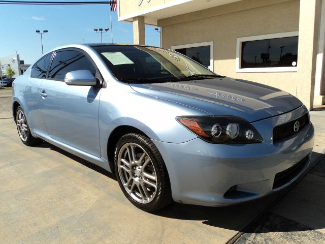 Scion tC 2009 photo 2